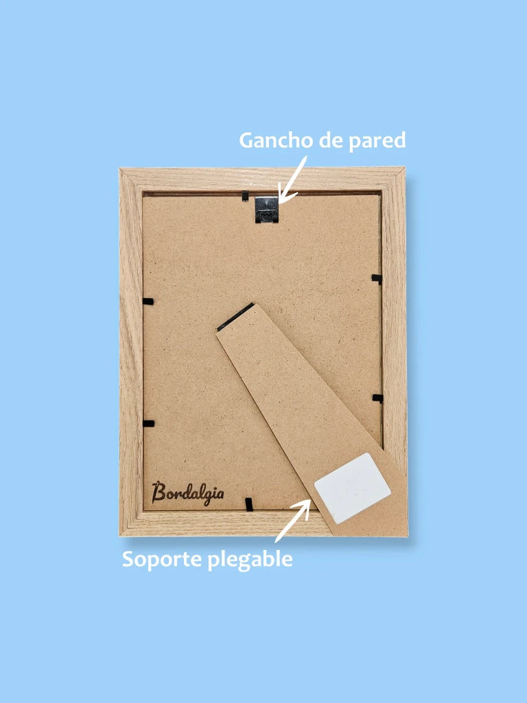 Cuadro  personalizado conmemorativo de mascota en madera